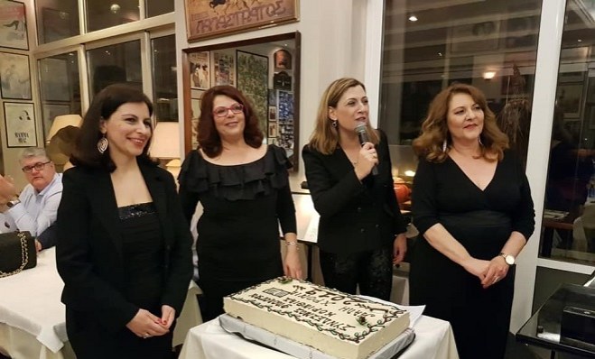 φιλολογοι.jpg