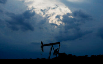 AP_20113077507553-353x221.jpg