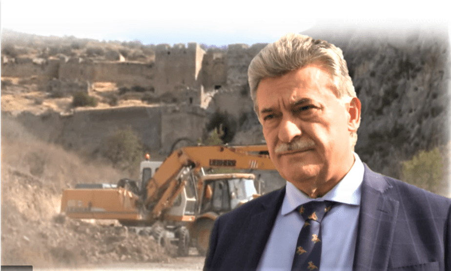 ΔΗΜΑΡΧΟΣ ΚΟΡΙΝΘΙΩΝ _ΚΑΣΤΡΟ.png