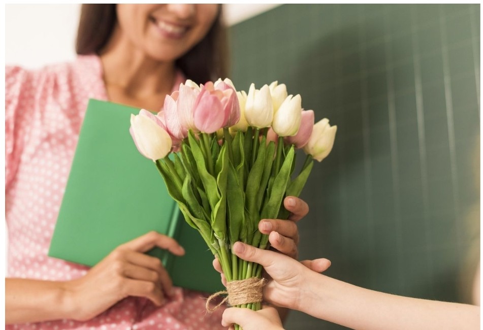 Screenshot_2022-12-12-08-16-06-443-edit_com.google.android.apps.docs.editors.docs