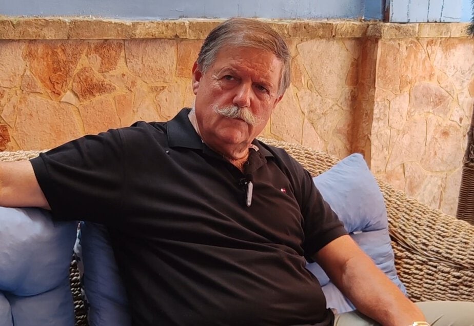 Screenshot_2023-09-22-17-52-59-795_com.google.android.youtube-edit