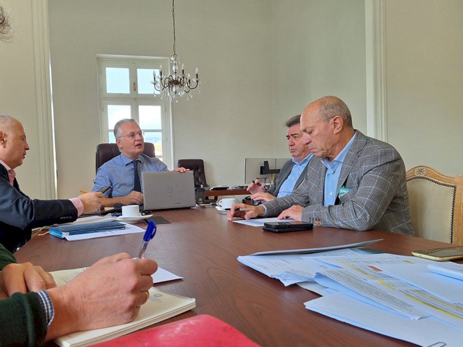 211894-anaptyksiakos-schediasmos-stin-perifereia-peloponnisou-gia-korintho-kai-loutraki